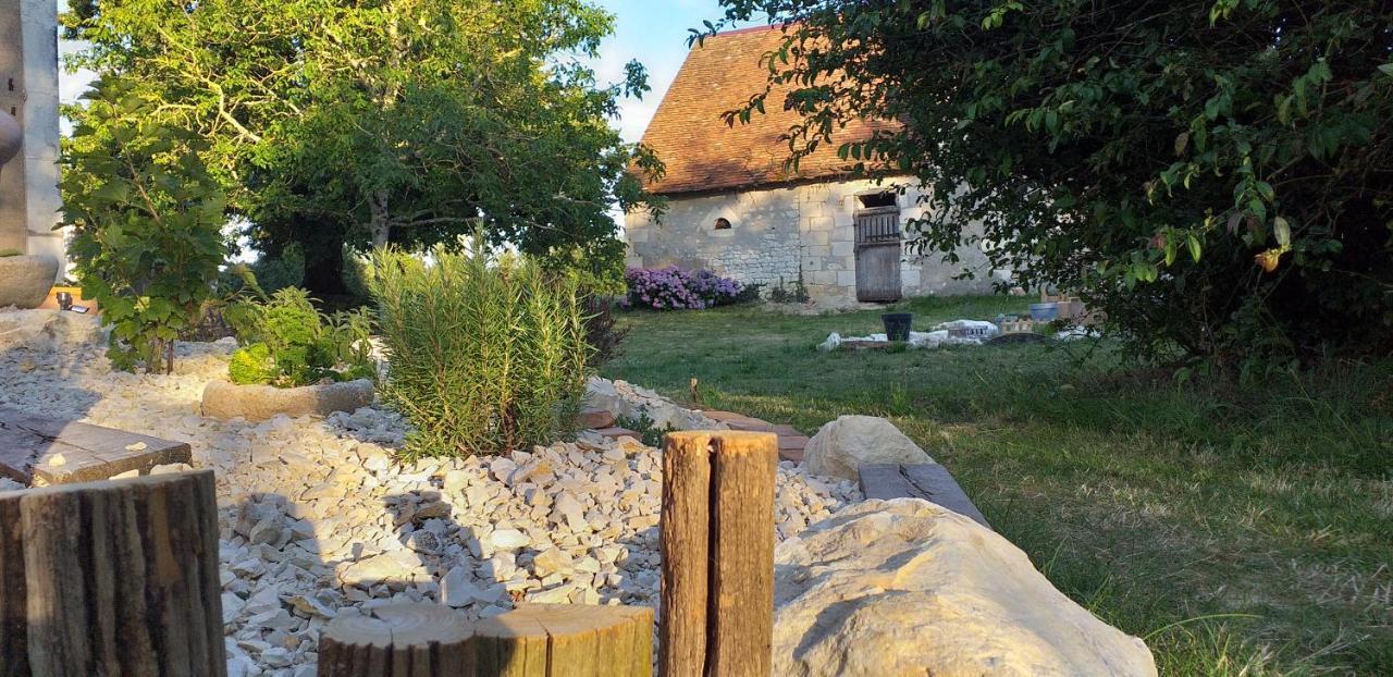 La Berrycurienne: Private Spa Suites Near Beauval Zoo Lucay-le-Male Exterior photo